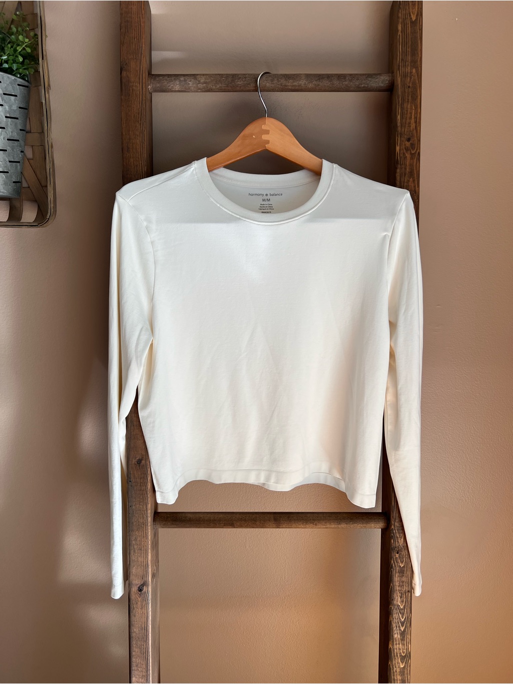 Set Of 2 Long Sleeve Crewneck Yoaga Top - Cream And Brown